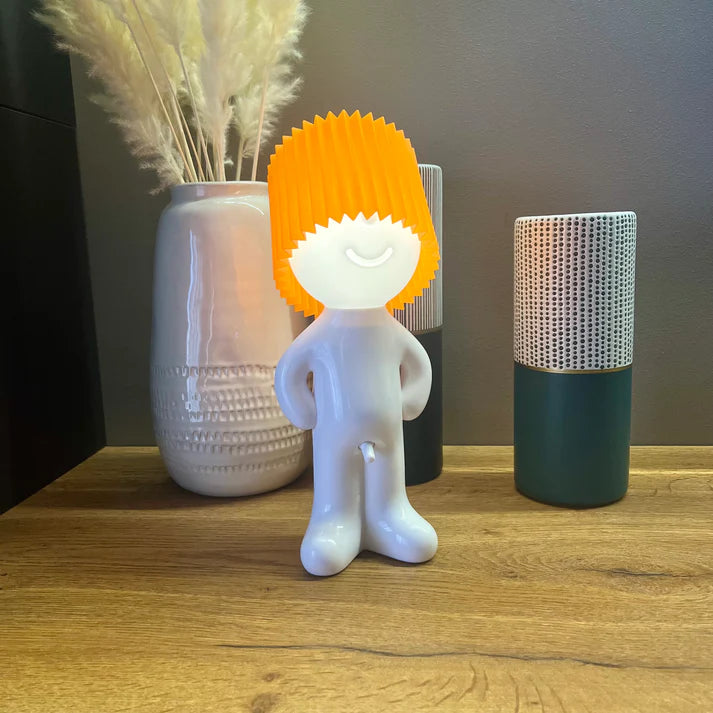 WillyGlow™ - De ondeugende lamp die elke kamer laat stralen.
